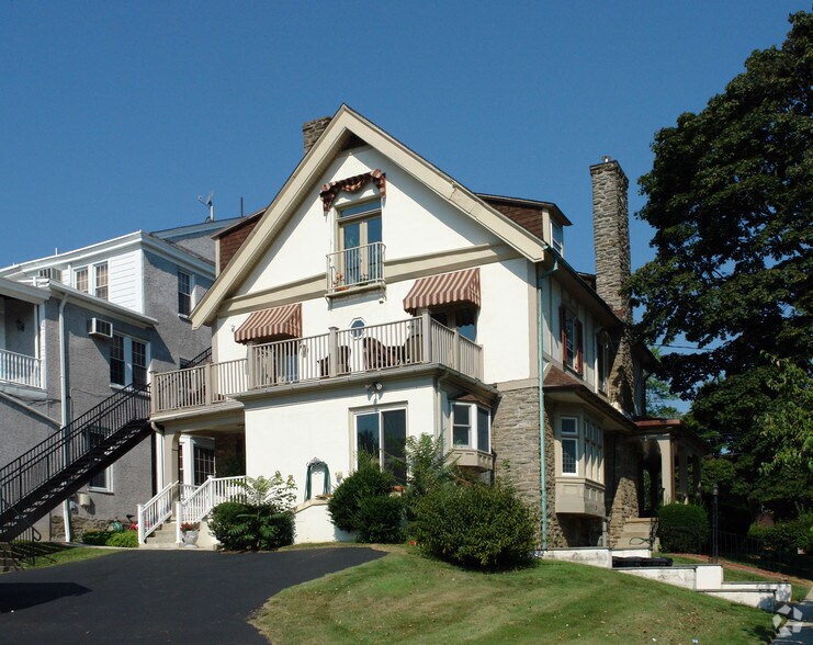 More Photos Of 925 Fayette St, Conshohocken Office For Sale