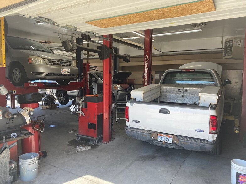 More Photos Of 4319 W 3500 S, West Valley Auto Dealership For Sale