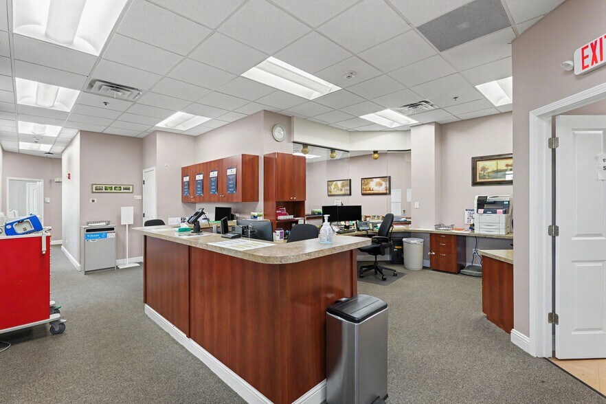 More Photos Of 900 Technology Way, Libertyville Medical For Sale