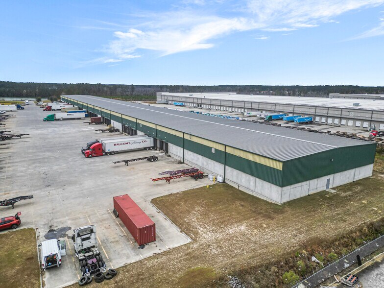 More Photos Of 161 Morgan Lakes Industrial Blvd, Savannah Warehouse For Lease