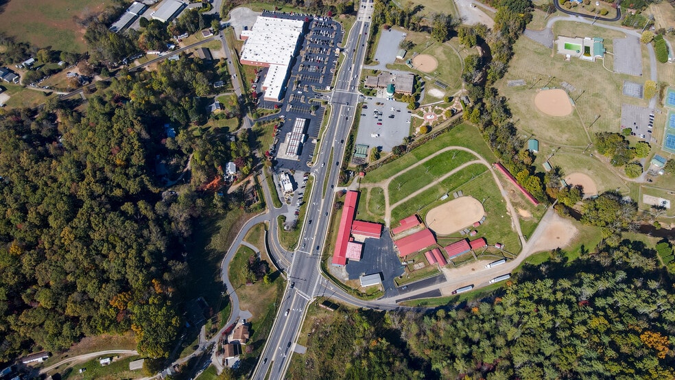 More Photos Of 1556 US 441S, Franklin Land For Sale