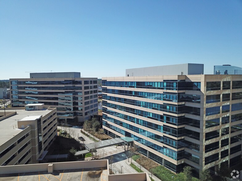 More Photos Of 1800 Hughes Landing Blvd, The Woodlands Office For Lease