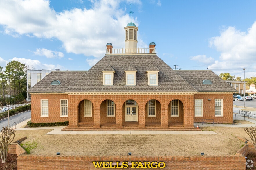 Primary Photo Of 1600 Montgomery Hwy, Birmingham Bank For Sale