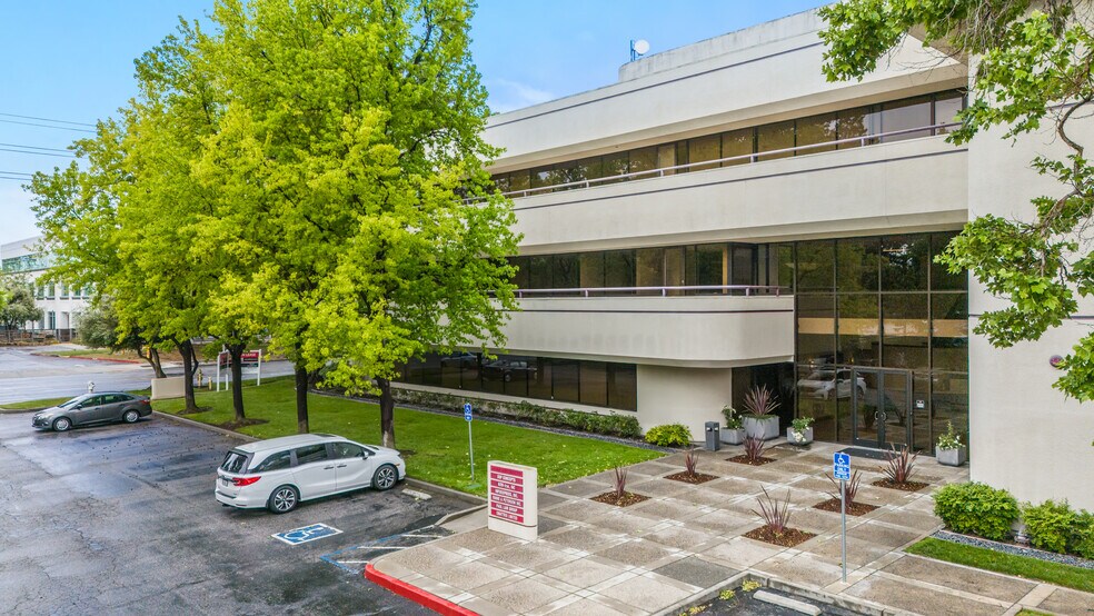 More Photos Of 3235 Kifer Rd, Santa Clara Office For Sale