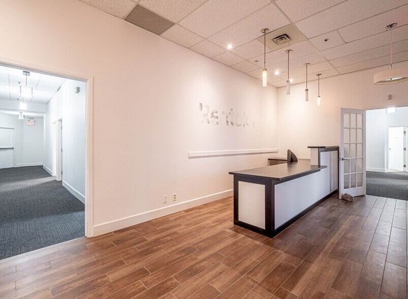 More Photos Of 11 Glendale ave, Halifax Storefront Retail Office For Lease