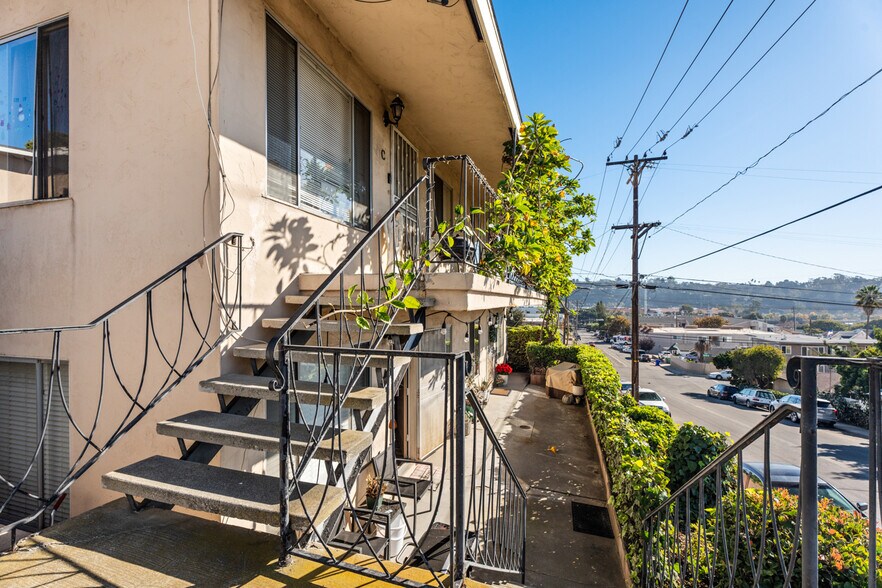 More Photos Of 5707 Mildred St, San Diego Apartments For Sale