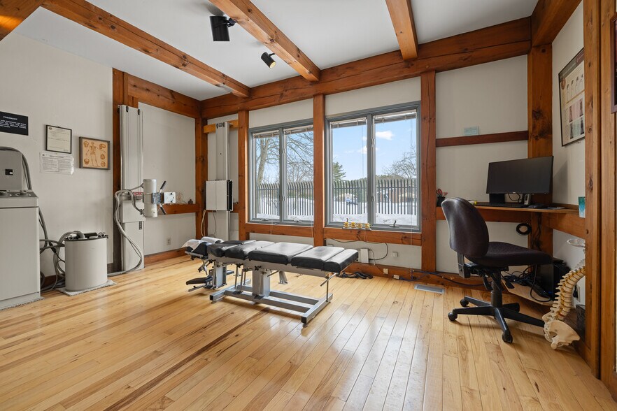 More Photos Of 68 Lyme Rd, Hanover Office Residential For Sale