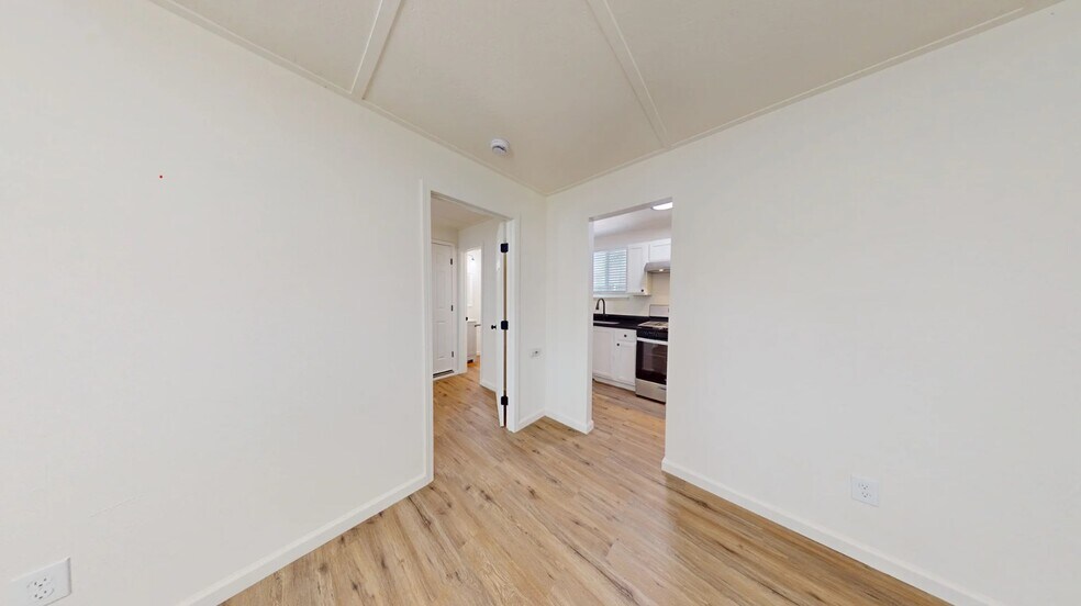 More Photos Of 2715 Twin View Blvd, Shasta Lake Multifamily For Sale