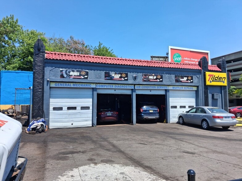 Primary Photo Of 145-149 N Willow St, Trenton Auto Repair For Sale