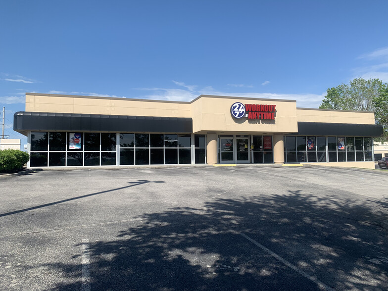 Primary Photo Of 1133-1135 Oak Ridge Tpke, Oak Ridge Storefront For Lease