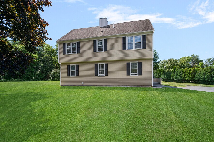 More Photos Of 46 Statue Way, Portsmouth Apartments For Sale