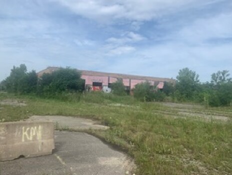 More Photos Of 7499 Canal Bank dr, Summit Land For Lease