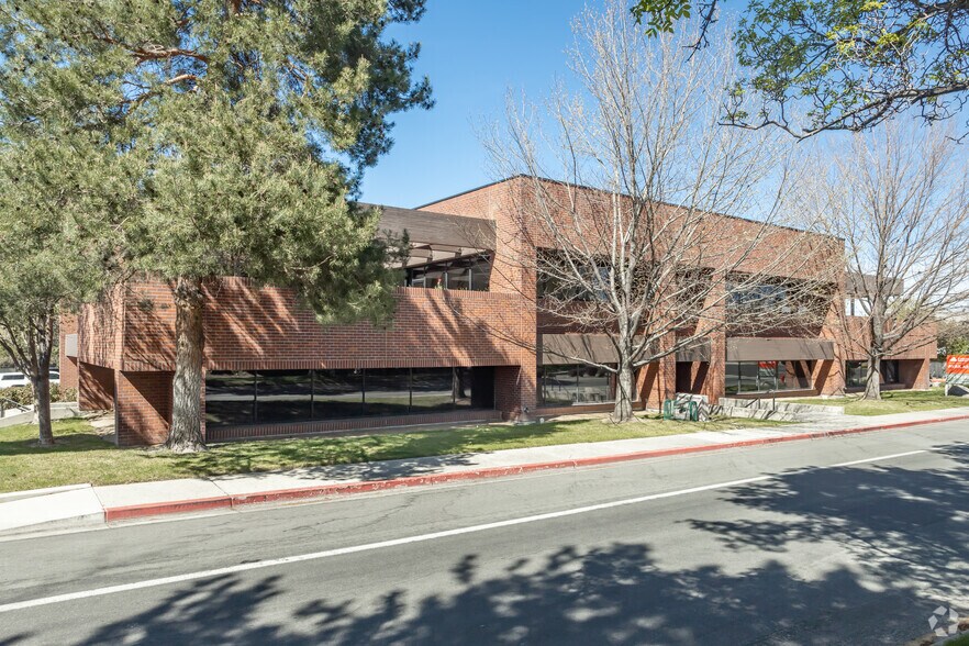 More Photos Of 6121 Lakeside Dr, Reno Office For Lease