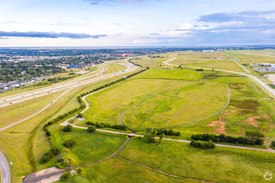 More Photos Of I-44 & SW 89th St, Oklahoma City Land For Lease