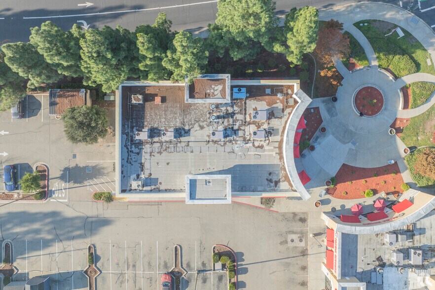 More Photos Of 4213 1st St, Livermore Bank For Lease