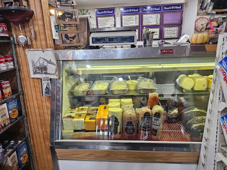 More Photos Of 3 Hamilton Rd, Pine Bush Convenience Store For Sale