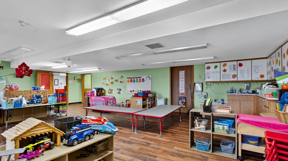 More Photos Of 1612 Truax Blvd, Eau Claire Daycare Center For Sale