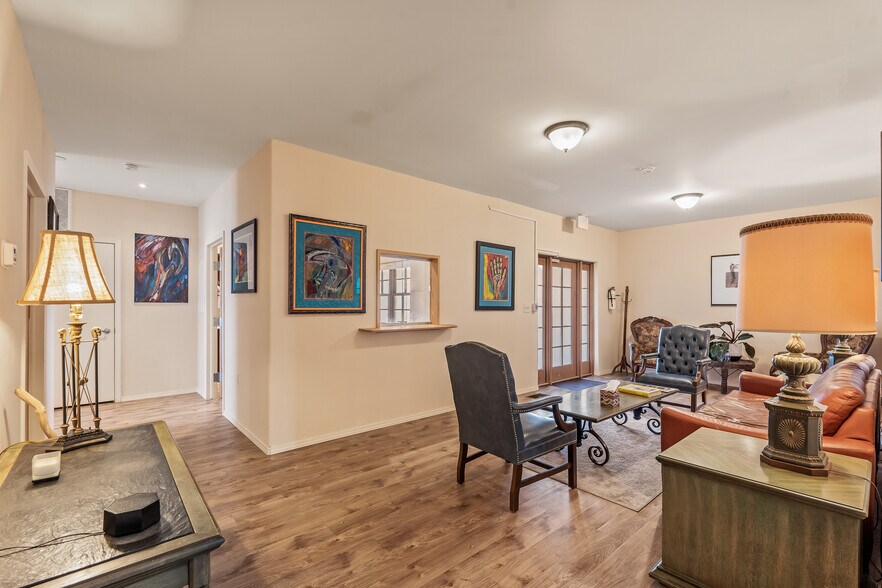More Photos Of 103 S St Francis Dr, Santa Fe Medical For Sale