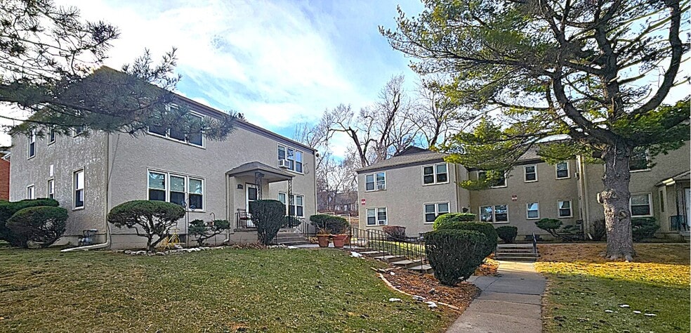 More Photos Of 818 N 46th St, Omaha Apartments For Sale