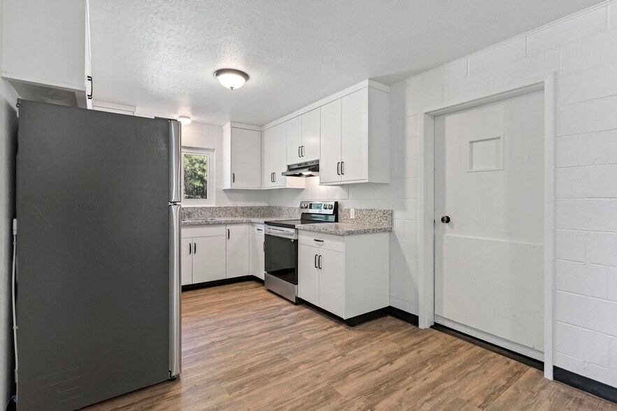 More Photos Of 12077 State Highway 49, Grass Valley Industrial For Sale