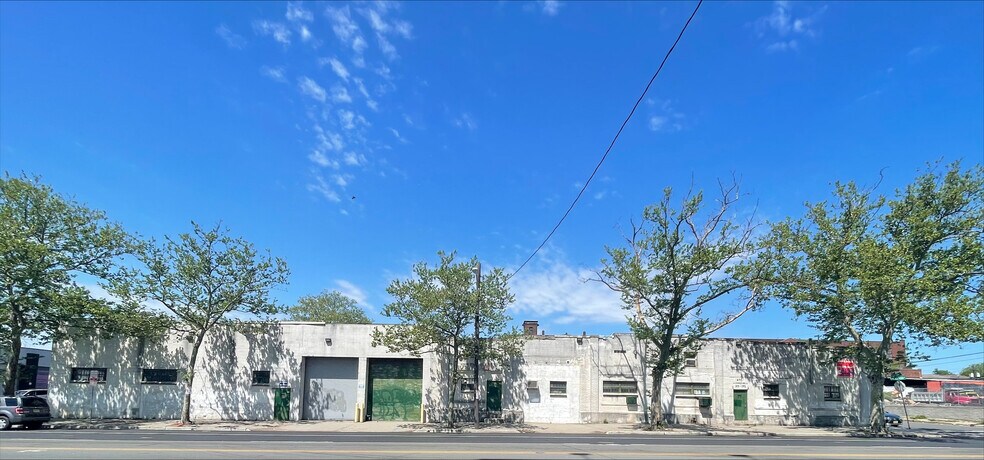 More Photos Of 189-203 Frelinghuysen Ave, Newark Industrial For Sale