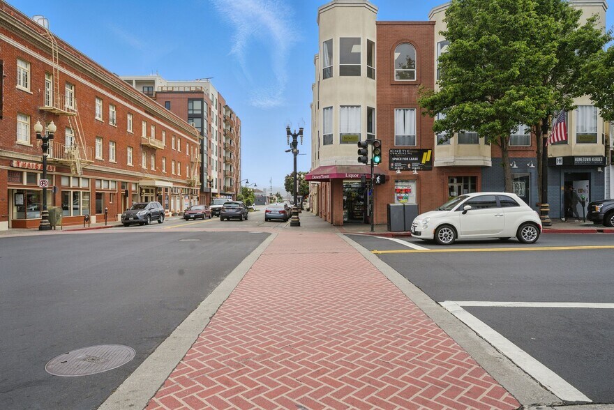 More Photos Of 301 Grand Ave, South San Francisco Office For Lease