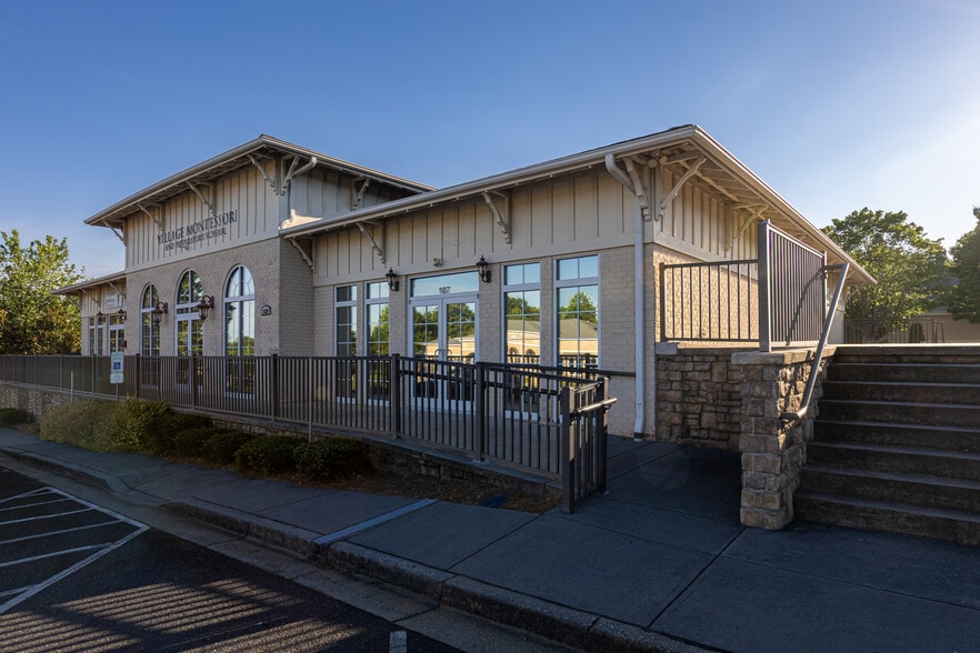 More Photos Of 1520 Onyx Rdg, Fort Mill Medical For Lease