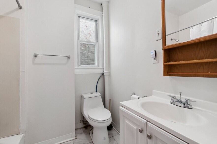 More Photos Of 3526 Keswick Rd, Baltimore Apartments For Sale