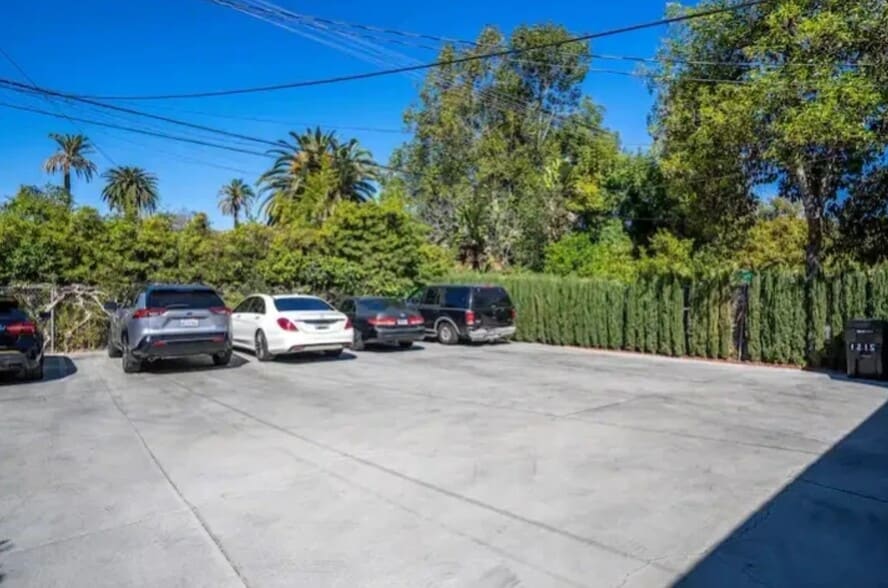 More Photos Of 1215 Crenshaw Blvd, Los Angeles Land For Sale