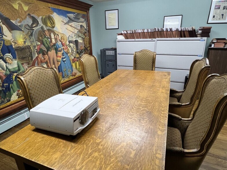 More Photos Of 2414 Boston Post Rd, Guilford Freestanding For Sale