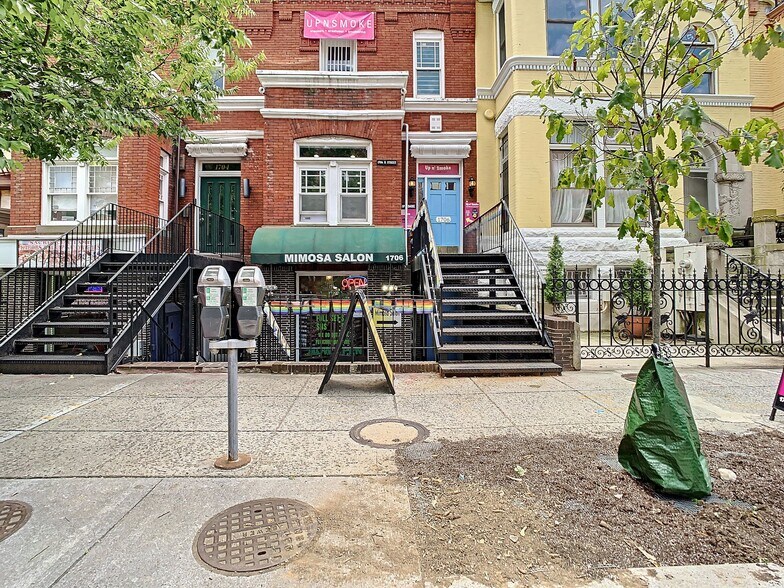 More Photos Of 1706 R St NW, Washington Office Residential For Sale