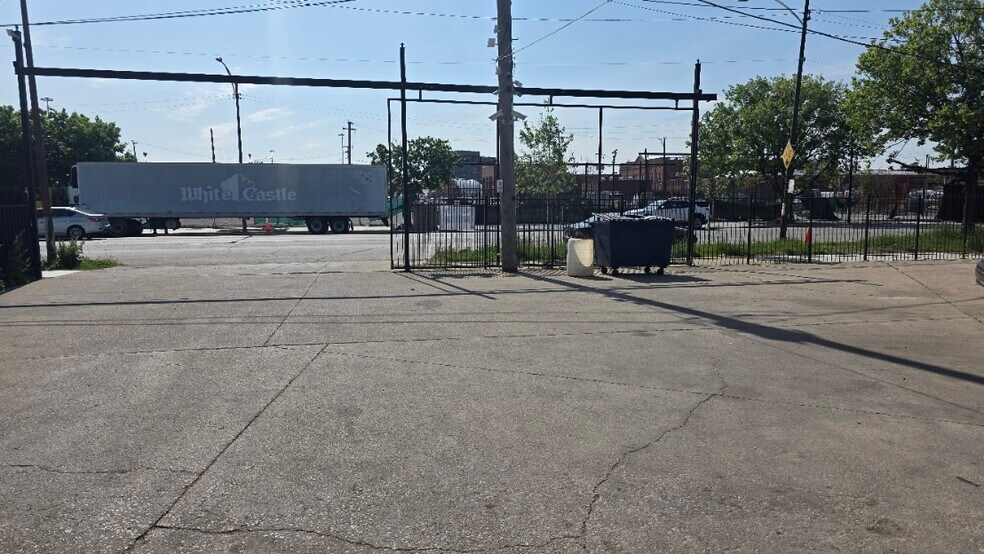More Photos Of 6415 S State St, Chicago Warehouse For Sale