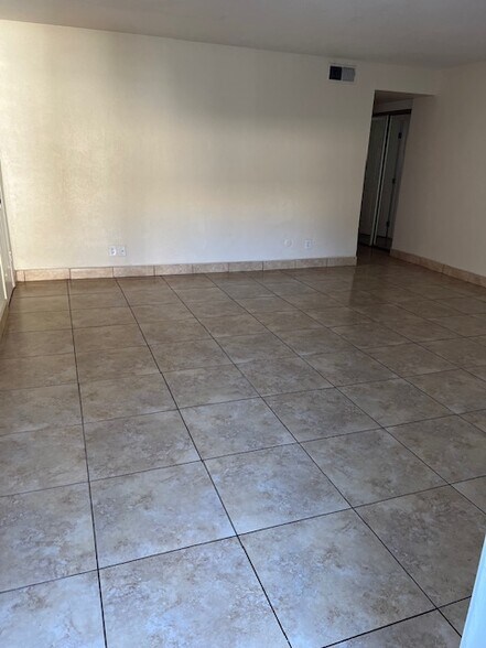 More Photos Of 155 E G St, Brawley Apartments For Sale