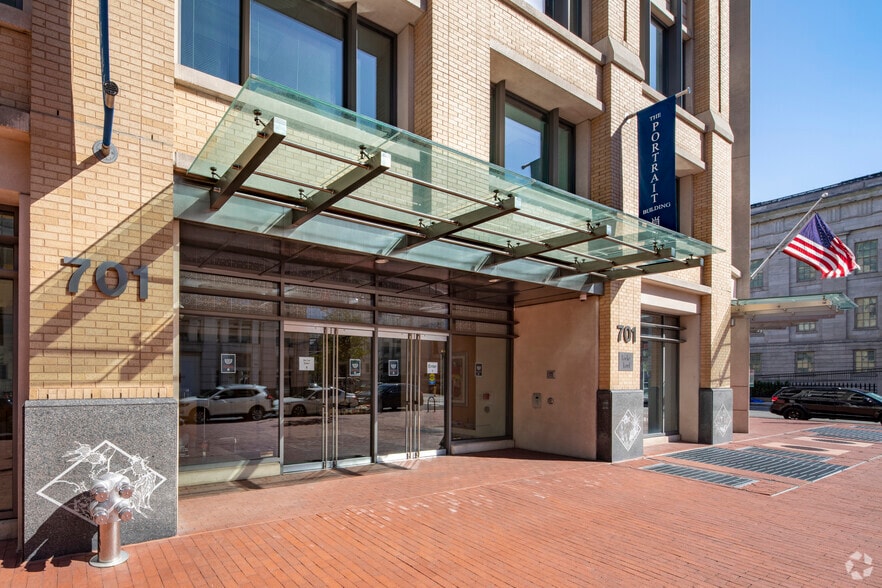 More Photos Of 701 8th St NW, Washington Office For Lease