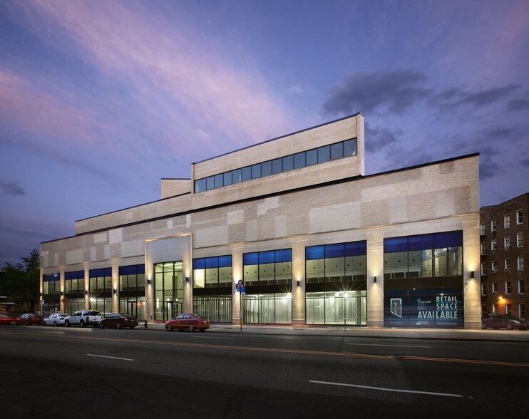More Photos Of 5030 Broadway, New York Office For Lease
