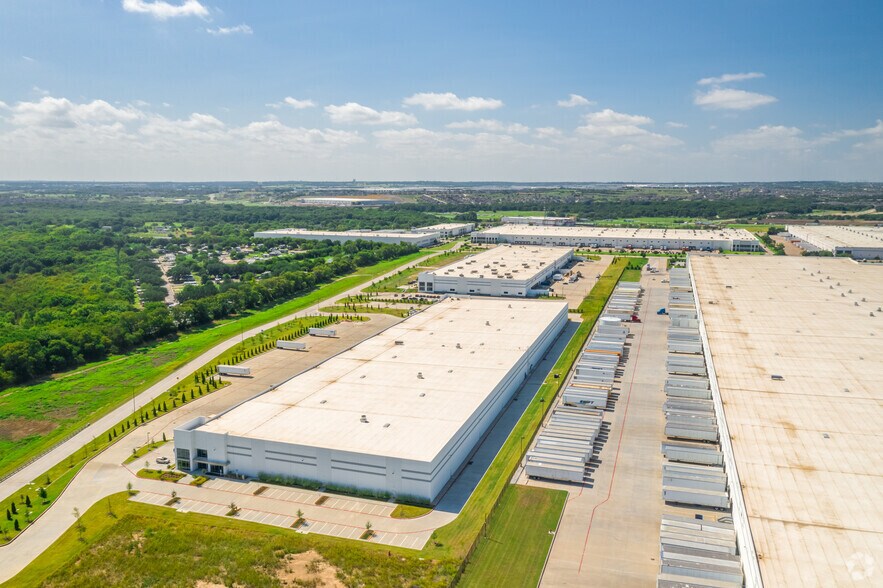 More Photos Of 4000 Dale Earnhardt Way, Northlake Distribution For Lease