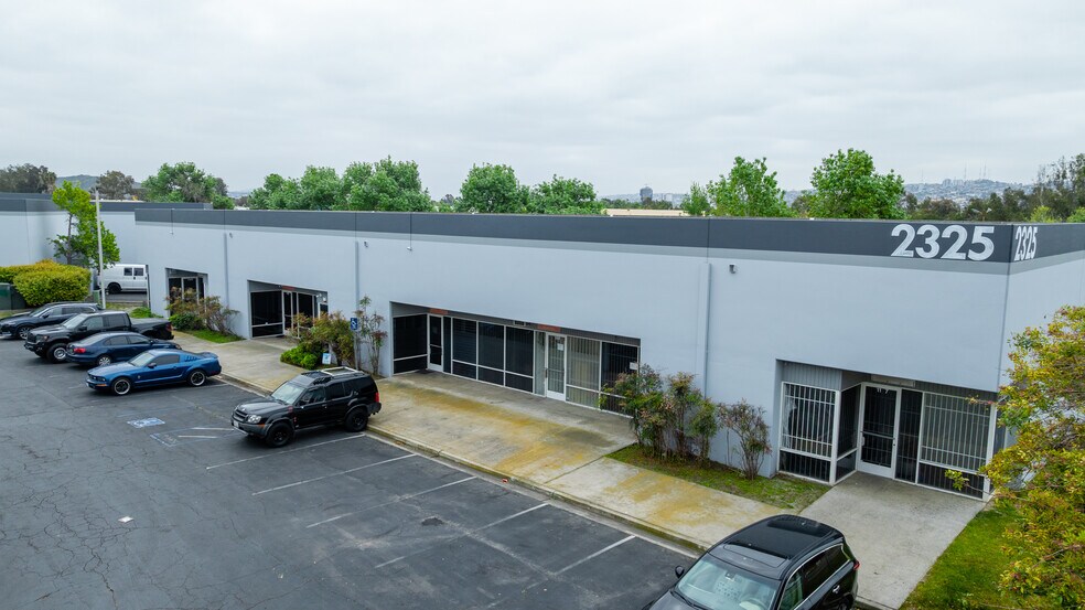 More Photos Of 494 W Calle Primera, San Diego Unknown For Lease