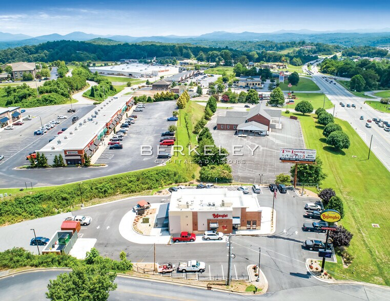 More Photos Of 3835 Appalachian Hwy, Blue Ridge Fast Food For Sale