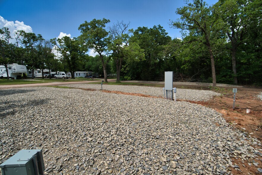 More Photos Of 347203 US Route 66 Hwy, Chandler Trailer Camper Park For Sale