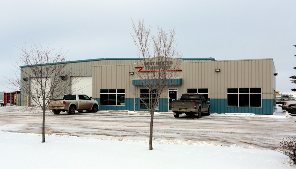 More Photos Of 3902 75th Ave, Leduc Manufacturing For Sale