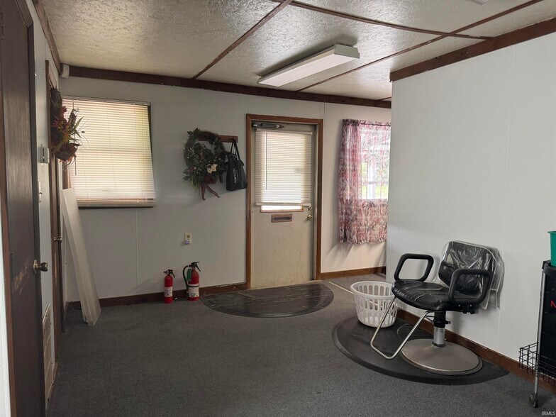 More Photos Of 2900 IN-64, Princeton General Retail For Sale