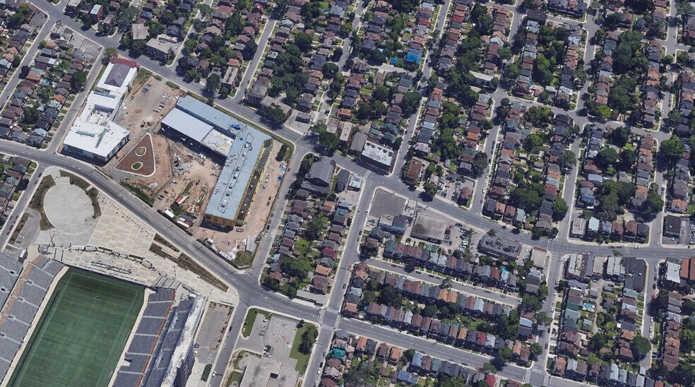 More Photos Of 1000-1016 King St E, Hamilton Apartments For Lease