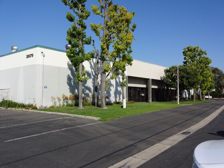 Primary Photo Of 28079 Avenue Stanford, Valencia Warehouse For Lease