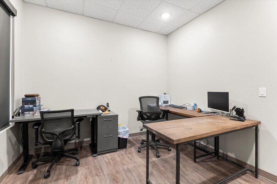 More Photos Of 4869-1 Williams Drive, Georgetown Office For Sale