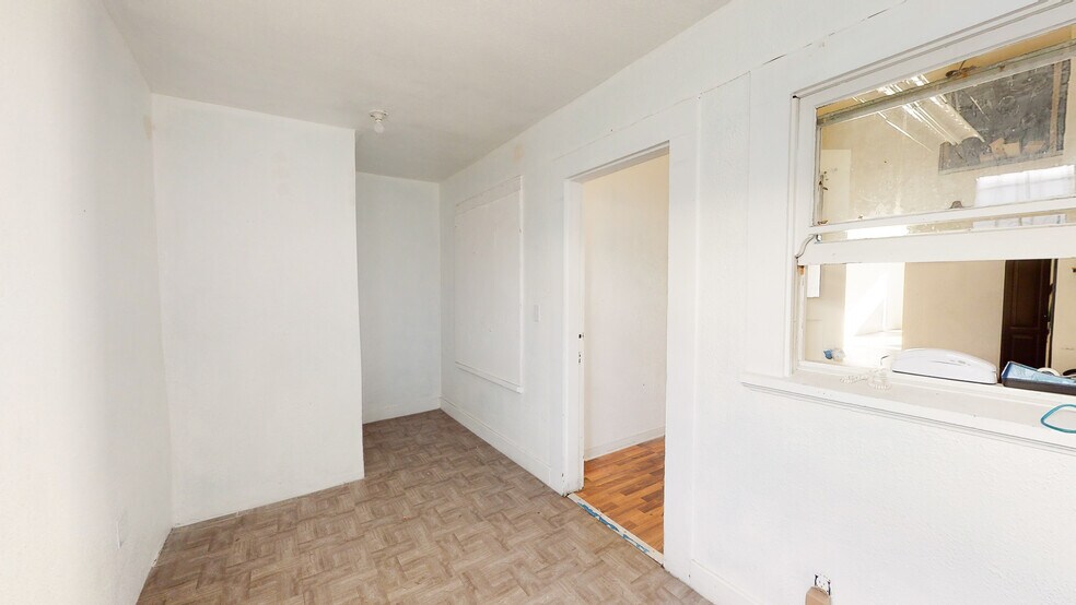 More Photos Of 3431 Fruitvale Ave, Oakland Freestanding For Lease