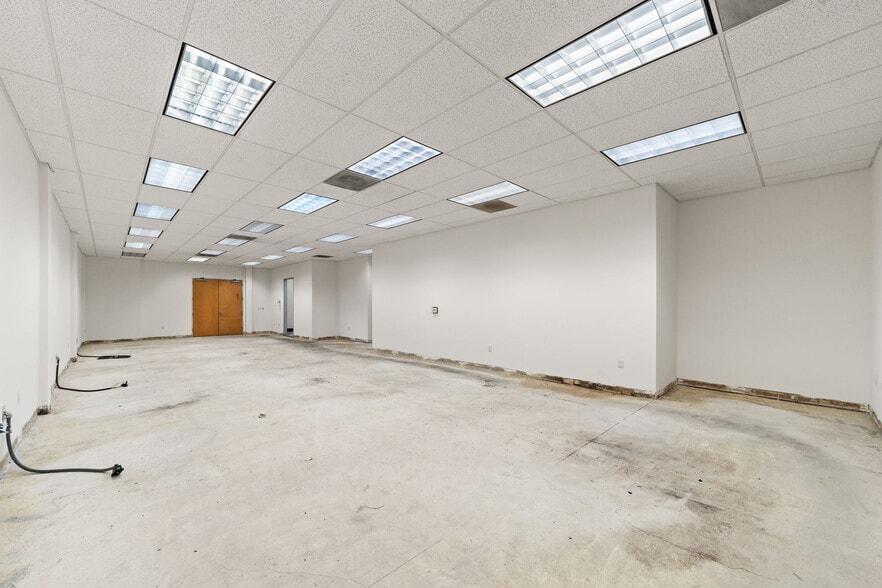 More Photos Of 554 E San Bernardino Rd, Covina Medical For Lease