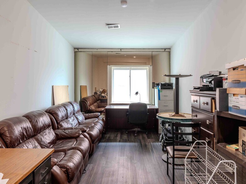 More Photos Of 210 E Galena Ave, Aurora General Retail For Sale