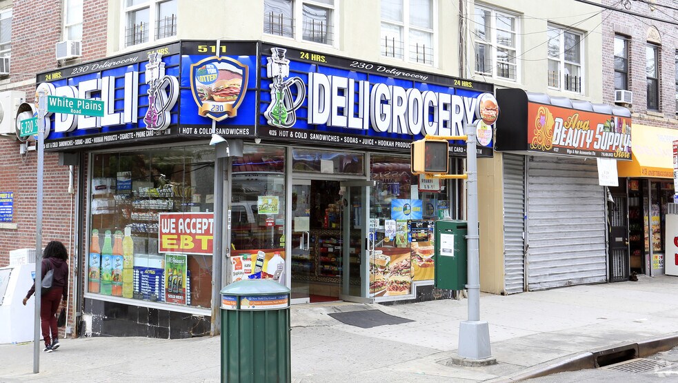 More Photos Of 4125-4127 White Plains Rd, Bronx General Retail For Sale