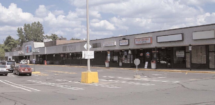 More Photos Of 150-190 Columbus Blvd, New Britain Unknown For Lease