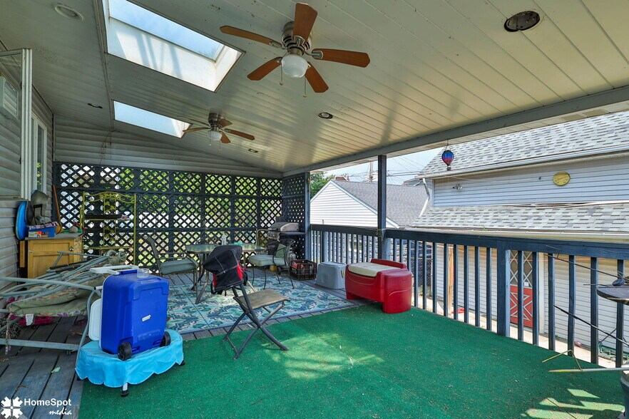 More Photos Of 1337 Washington St, Easton Multifamily For Sale